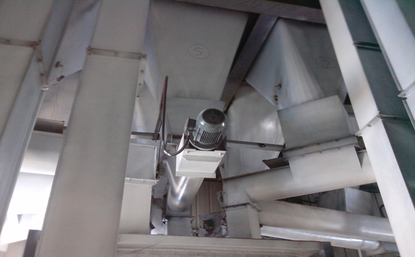 成套飼料設(shè)備 成套飼料設(shè)備